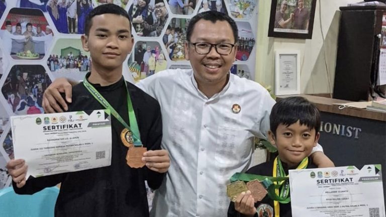 Info Terkini: Atlet Muda Rindang Indonesia Sabet Tiga Medali pada Kejuaraan Pencak Silat Se-Jawa Barat