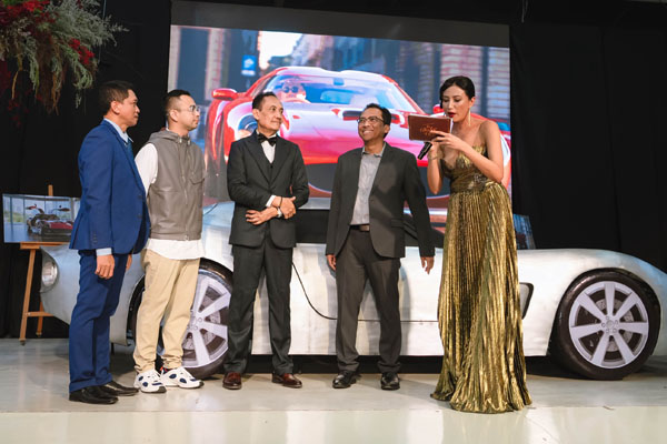 Info Terkini: LA DOLCE VITA: TUKSEDO AUTO & FASHION GALA